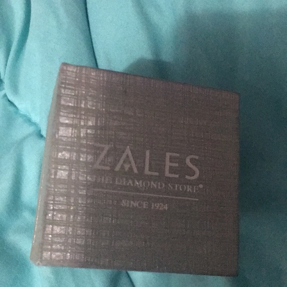 Rose Gold 10K Engagement Ring - Picture 1 of 3